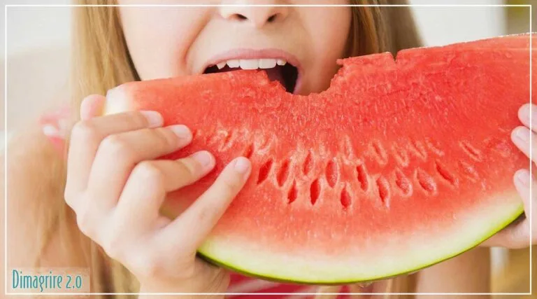 Cosa accade al tuo corpo quando mangi anguria: proprietà e benefici dimagrire Anguria proprieta benefici calorie